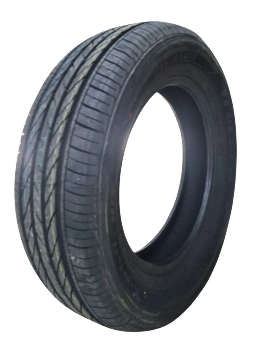 Neumático para auto o camioneta TRACMAX 99H X-privilo H/T 215/65 Aro R17